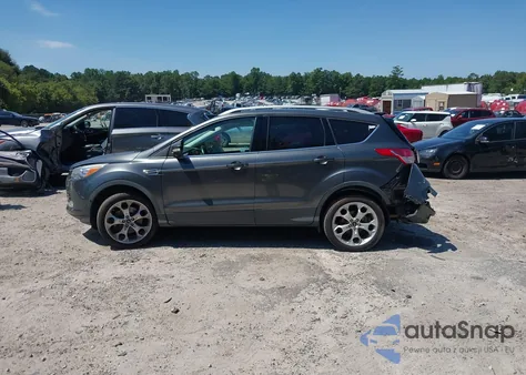 2015 Ford Escape Titanium из США, поврежденный, VIN 1FMCU0J99FUA98862